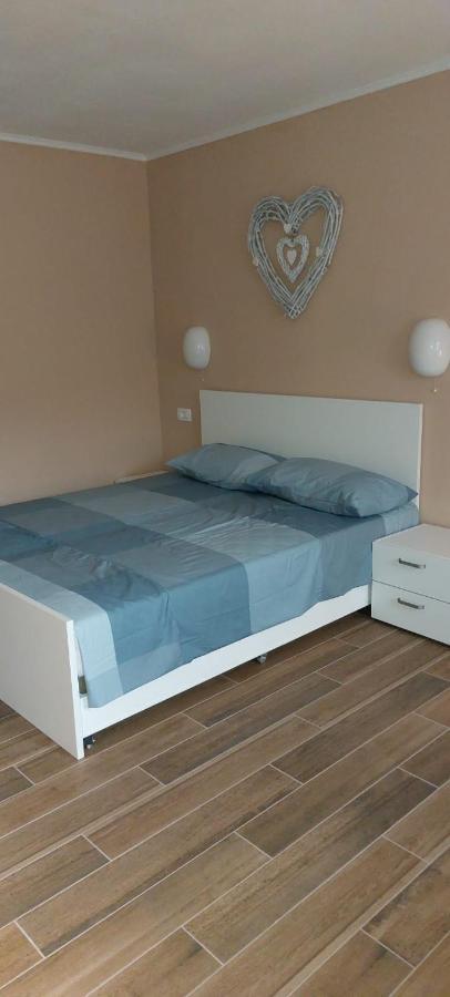קובאריד Mike'S Rooms מראה חיצוני תמונה
